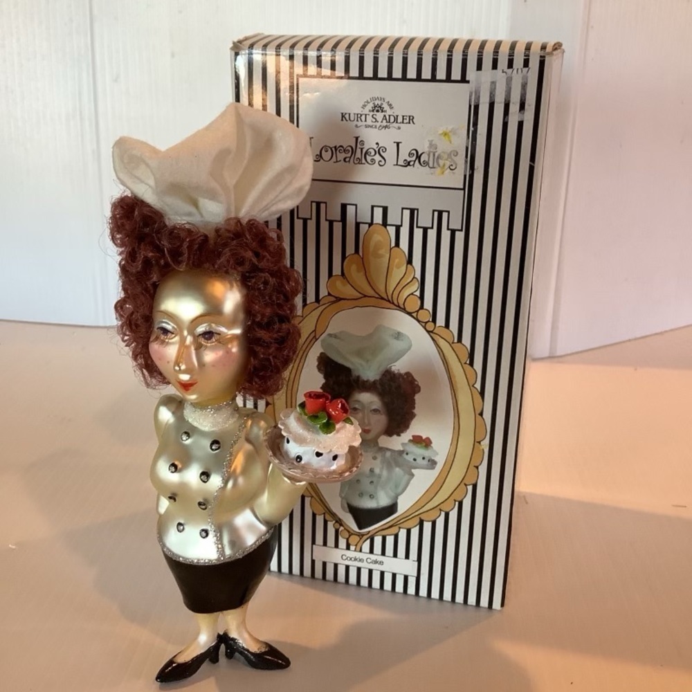 Kurt Adler “Lorilie’s Ladies” Collectible Figurine – Cookie Cake Chef w/ Box